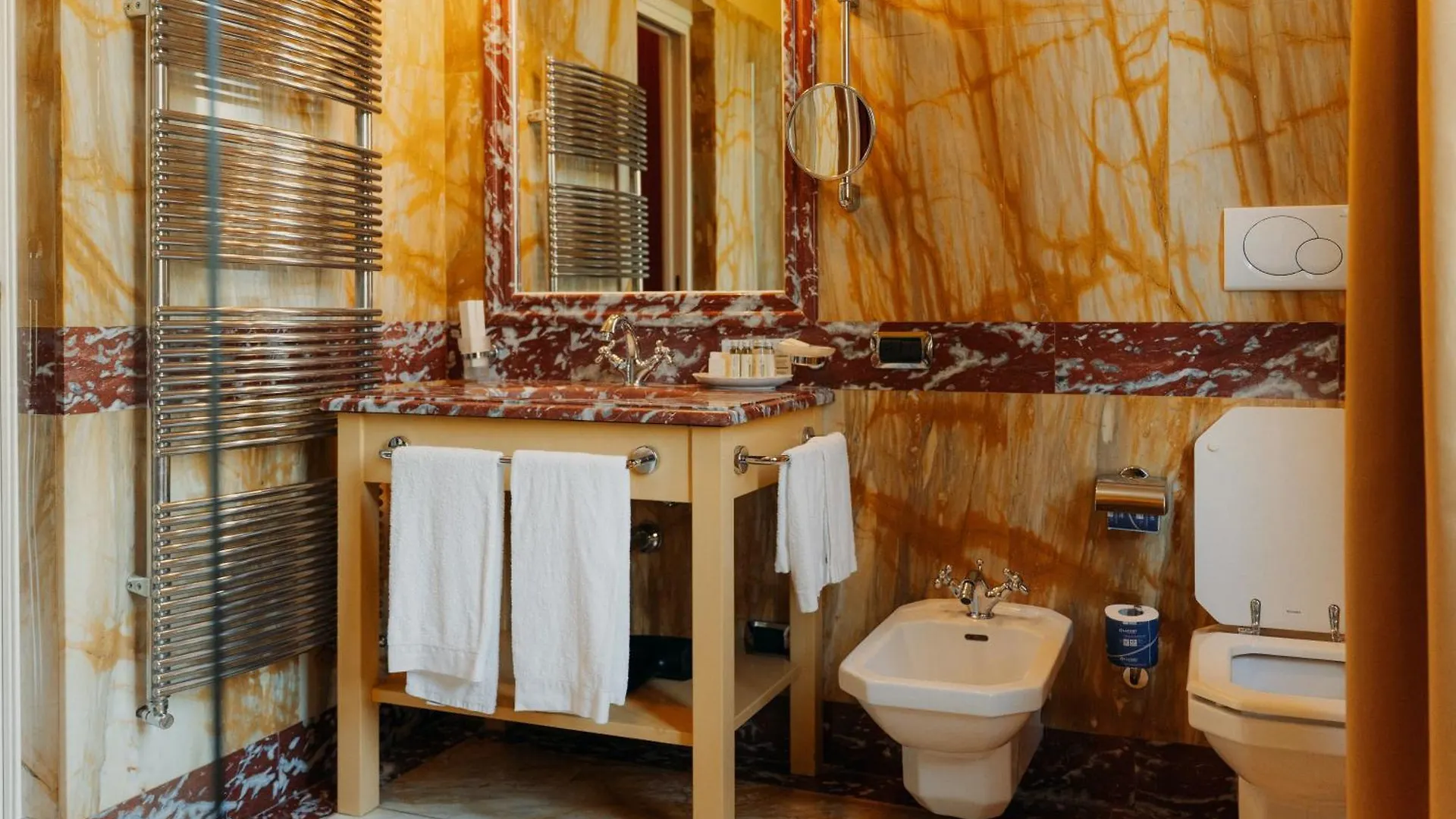 Hotel Palazzo Guiscardo Pietrasanta