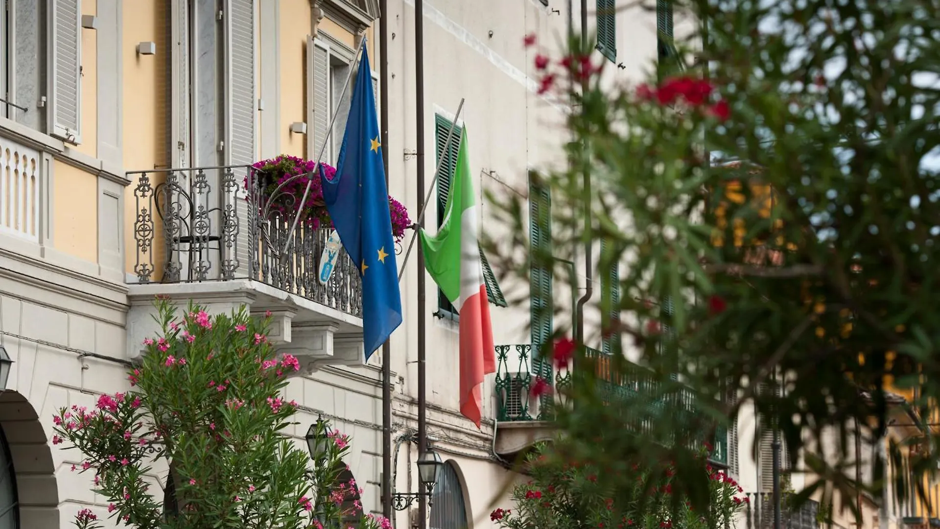 Hotel Palazzo Guiscardo Pietrasanta 4*,